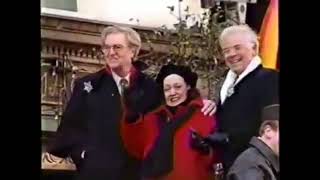 DOROTHY LAMOUR Macy's Thanksgiving Day Parade 1994 RARE APPEARANCE