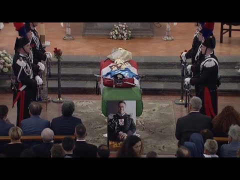 Vídeo: Policial Italiano Assassinado Por Americanos