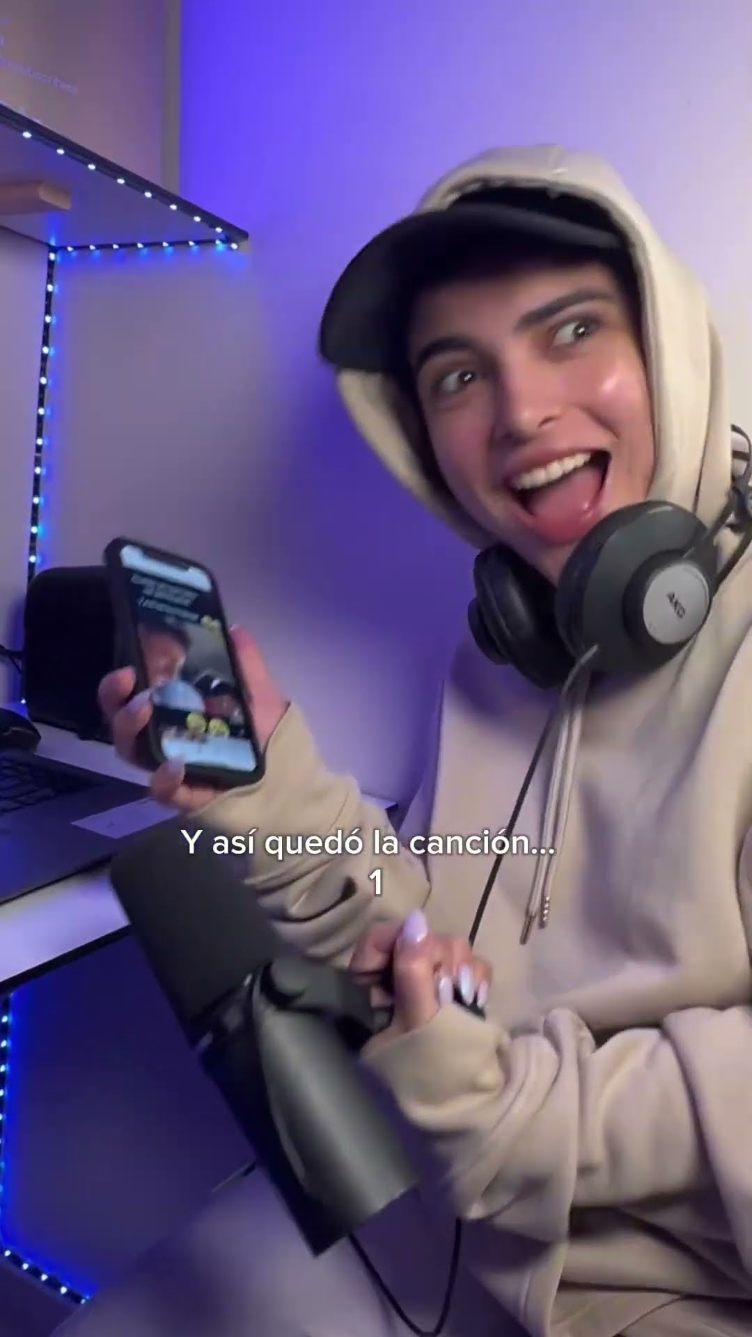 Convertimos UN MEME en el nuevo himno para TU CRUSH ? sale este 25/09!!!  #briella #musica