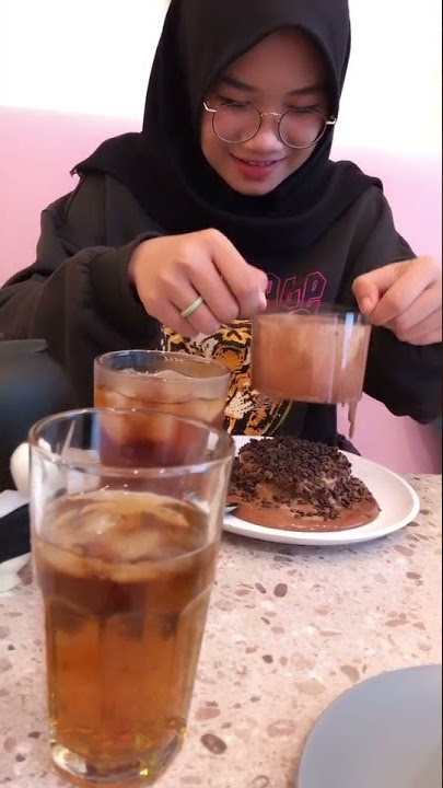 MAKAN DI KAFE BARENG PACAR - PRANK MANTAN