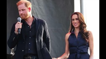 TWiN TALK CLIPS: Meghan Markle sneak attacks Harry on stage!! 