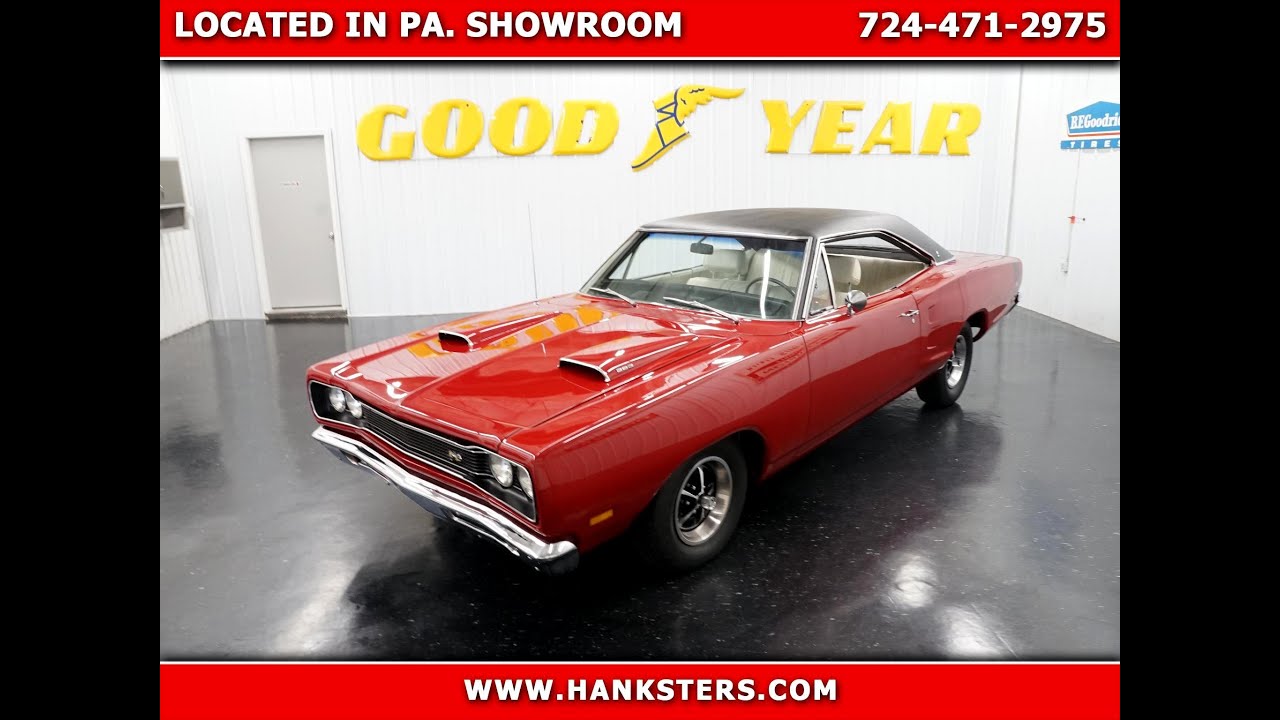 1969 DODGE SUPER BEE - YouTube