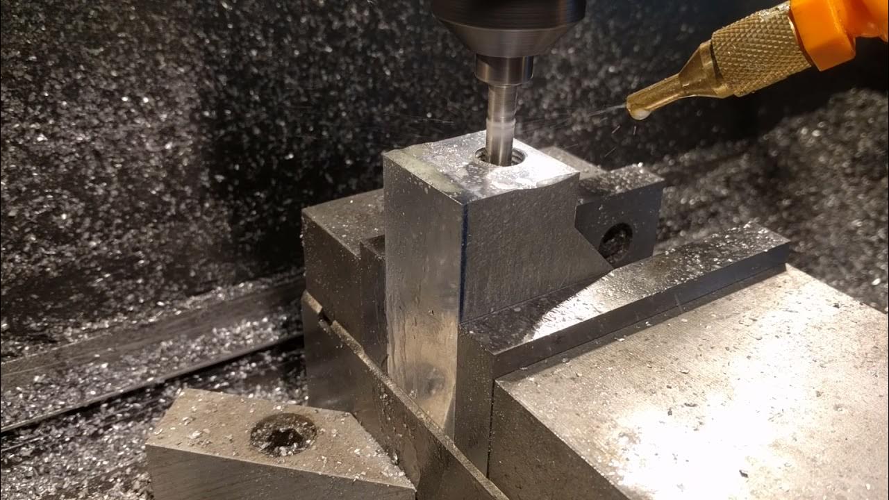 thread milling NPT threads on the Bridgeport. YouTube