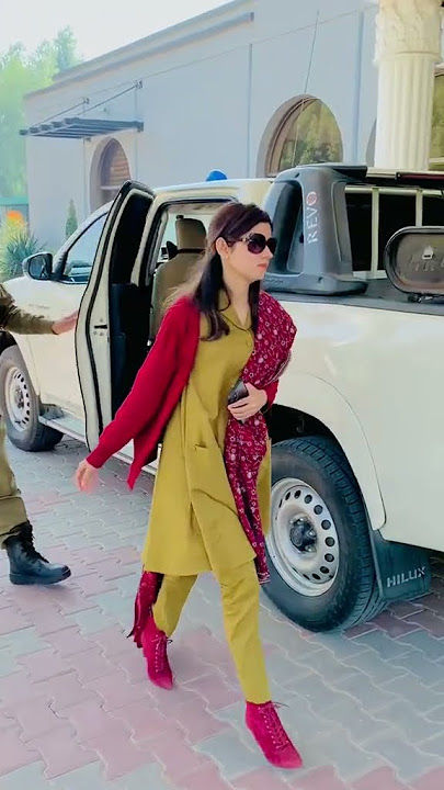 Assistant Commissioner of bahawalpur #csp #css She is the iron Lady of bureaucracy. She graduates pu