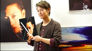 【動画レポ：佐藤健 デビュー10周年記念写真展 会見】