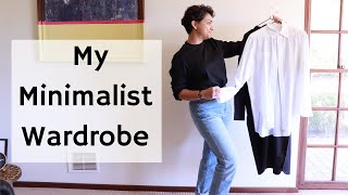 A MINIMALIST vs CAPSULE WARDROBE: BENEFITS + BUILDing a MINIMALIST WARDROBE