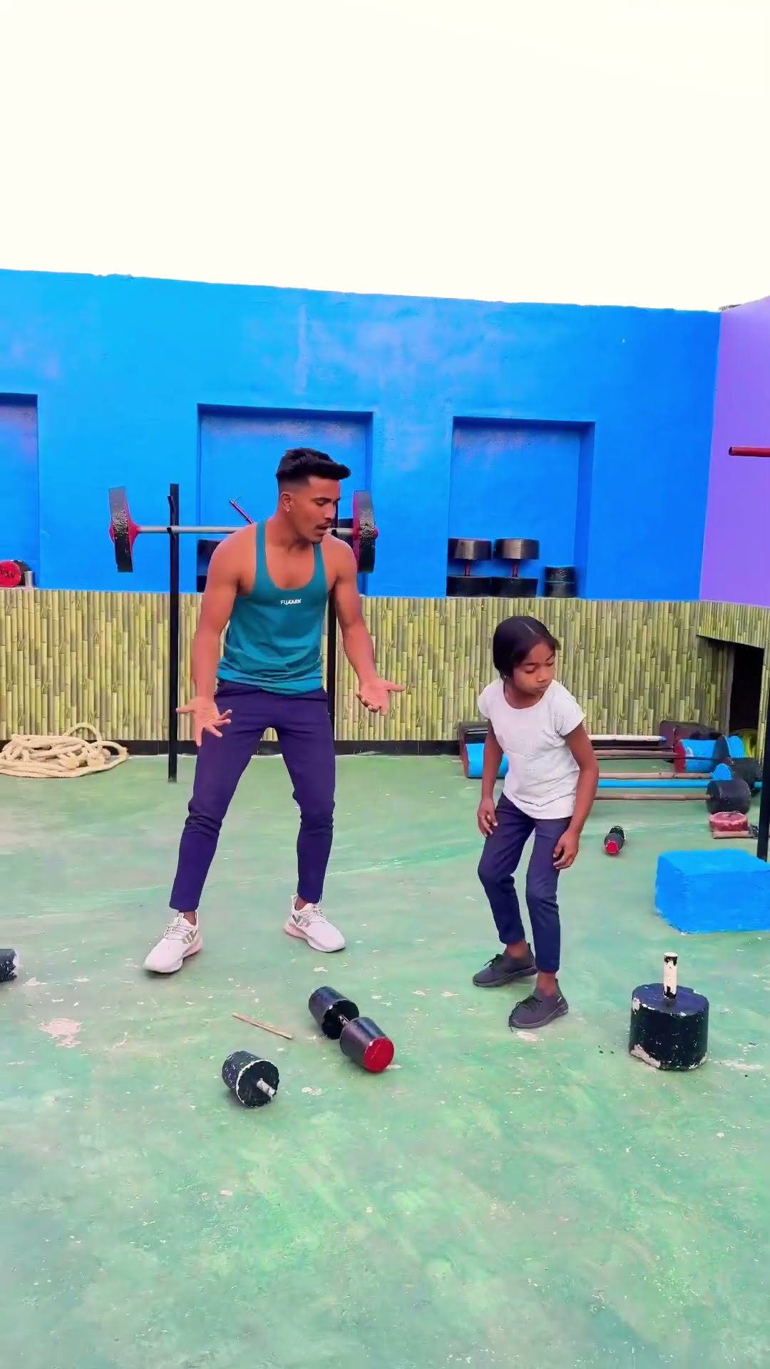 Dumbbell Tod Diya ??? #shortvideo
