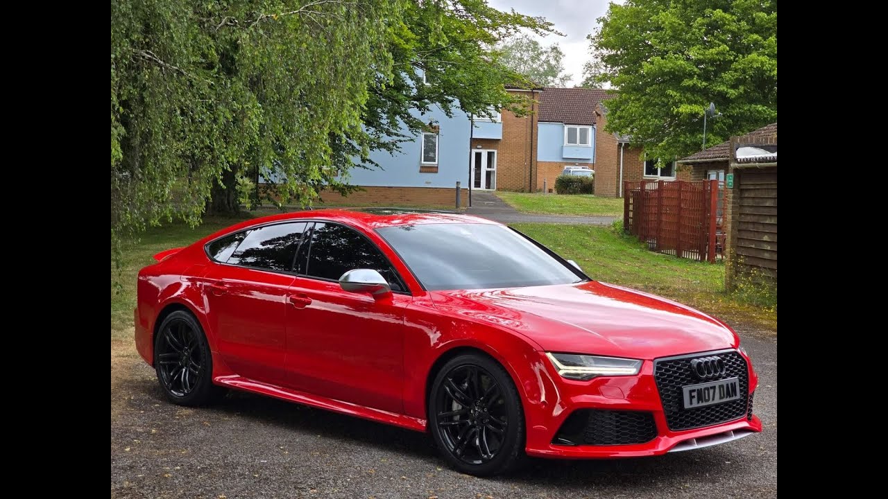 Audi drifting in Snow!