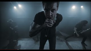 Vignette de la vidéo "Of Mice & Men - Bones Exposed (Official Music Video)"