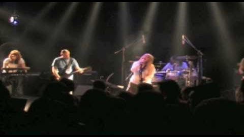 Living - Transistor (official video)