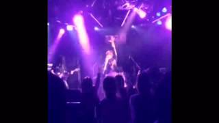 Live show of KUZYAKU at Shibyua RUIDO.K2 5.1.2016. Song name is 『V...