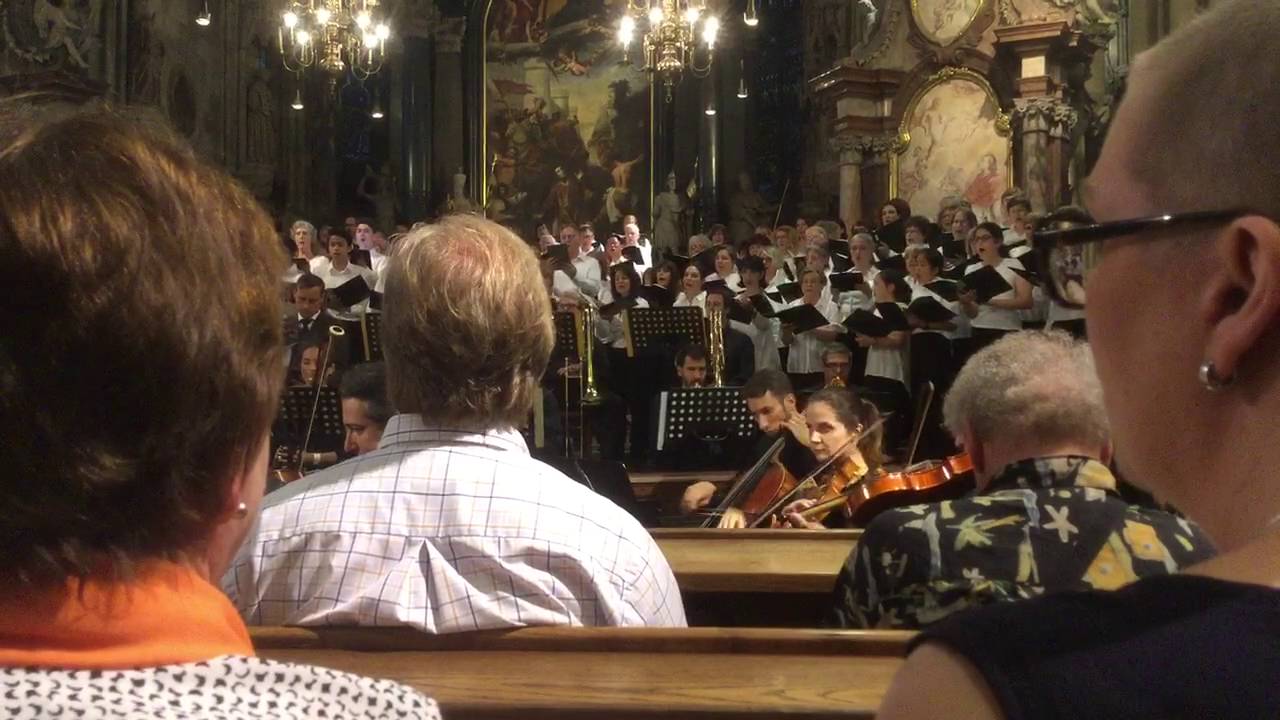 Mozart Requiem at the Stephansdom - Requiem and Kyrie