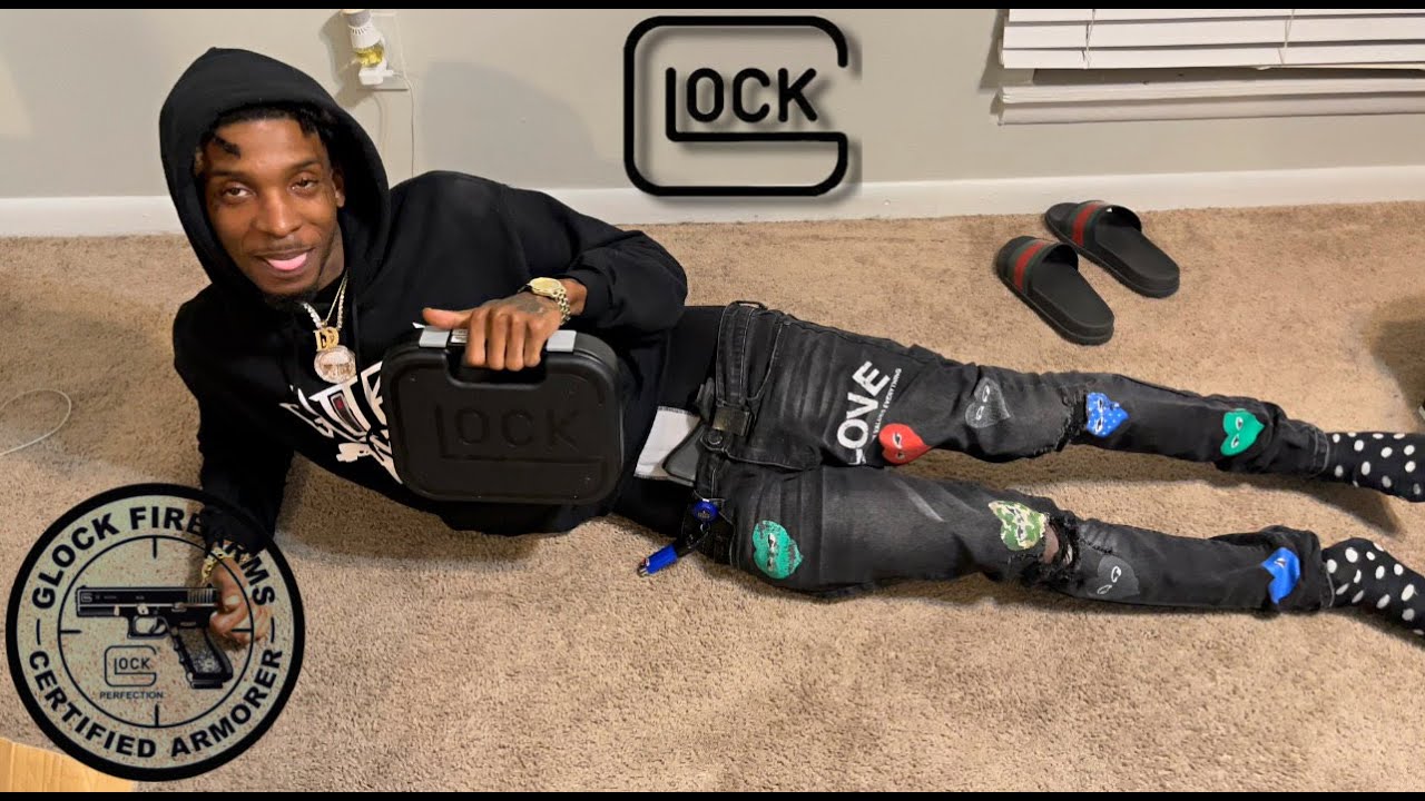 I BOUGHT A NEW G-LOCK & GOT FINESSED! 😡🤦🏾♂️😤 (IM HURT & HEATED) - YouTube
