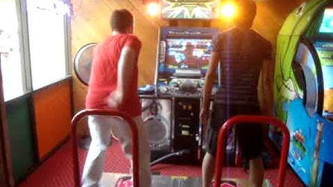 DDR: MvM, 6/29/11 @Flipper McCoy