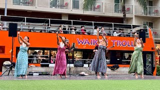 Waikiki Beach Walk Plaza – Ku Ha&#39;aheo #waikiki #dance #hula #singing #beach #free #show #hawaii