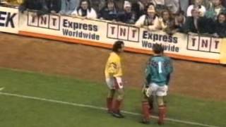 Simon Tracey red card - Sheffield United vs Tottenham (1992)