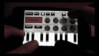 iPod Touch: Exploring Toro Mini synthesizer