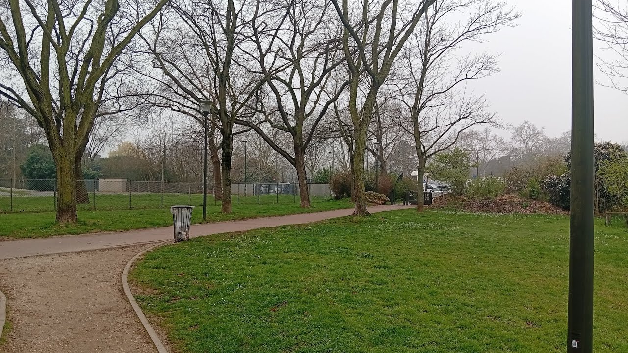 Paris, France 🇨🇵🇨🇵 Early Morning Winter Walking Tour Vlog in HD VIDEO 📷📷📸📸