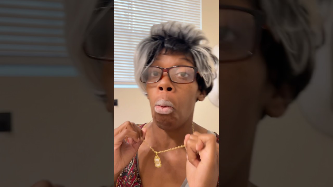 НЕ Бабушка с цепью!! 😭 Теперь она тоже гангстерская 