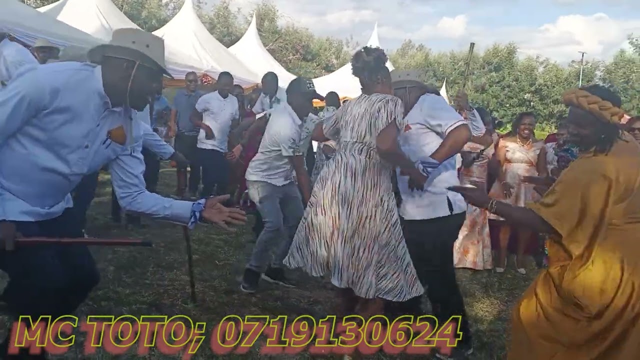 Best Kadogo couple dance challenge with Mc Toto 