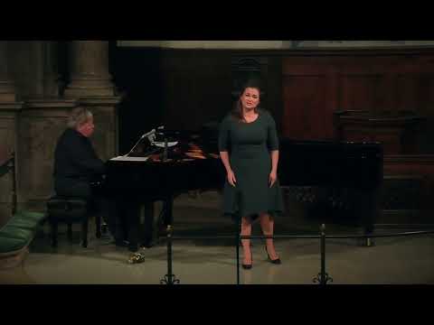 L. Delibes – Bell song (Lakme) 