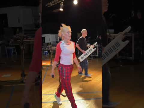 getting the @NoDoubt show @SphereVegas ready 🍊gx