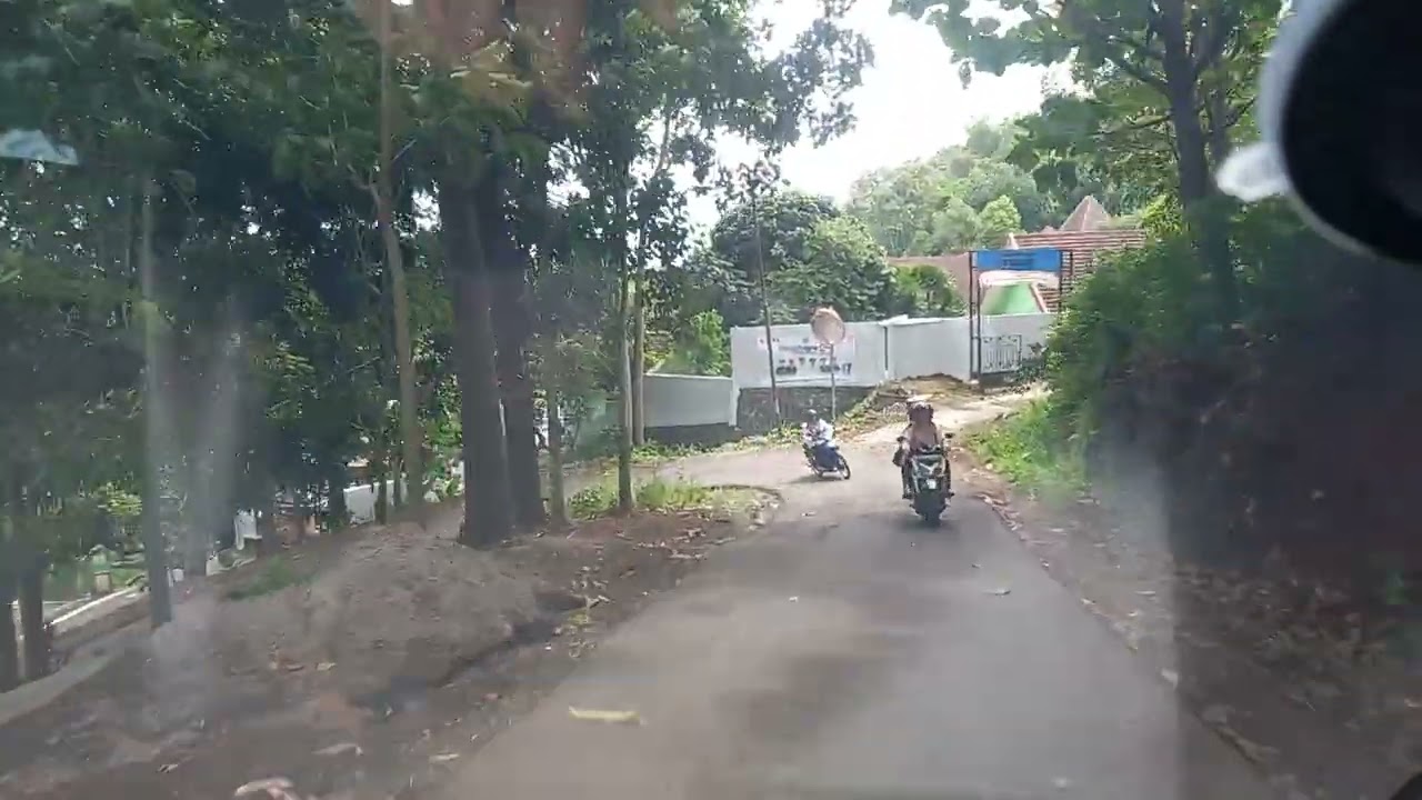 INDONESIA Driving Village Road - Batu City - East Java