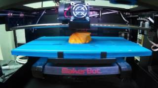 Timelapse 3D Printing Yoda