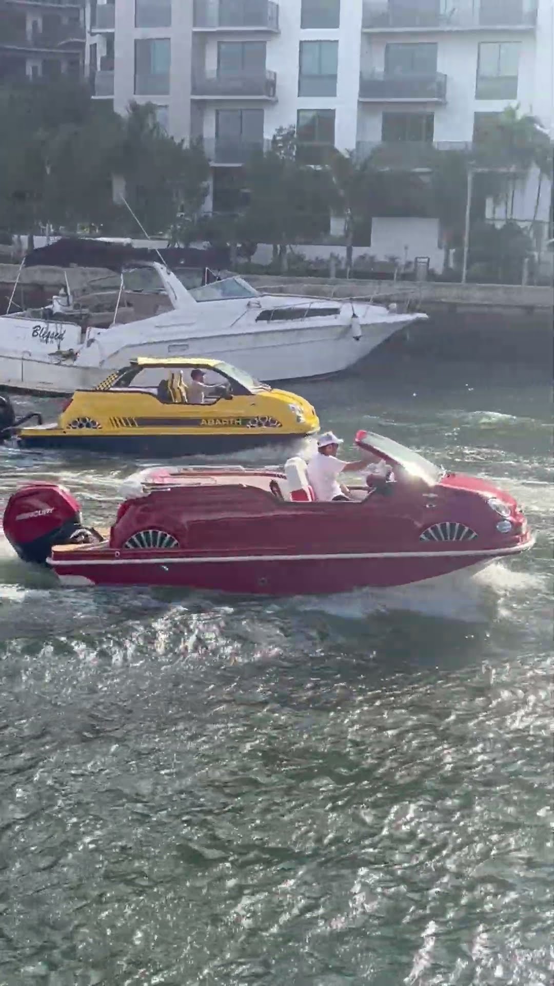 Taxi Cab Boats In Miami || ViralHog