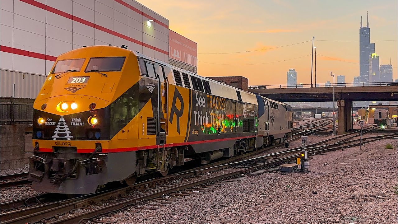 Tons of Rare Amtrak Trains and Equipment Moves South of Chicago’s Union Station 2025