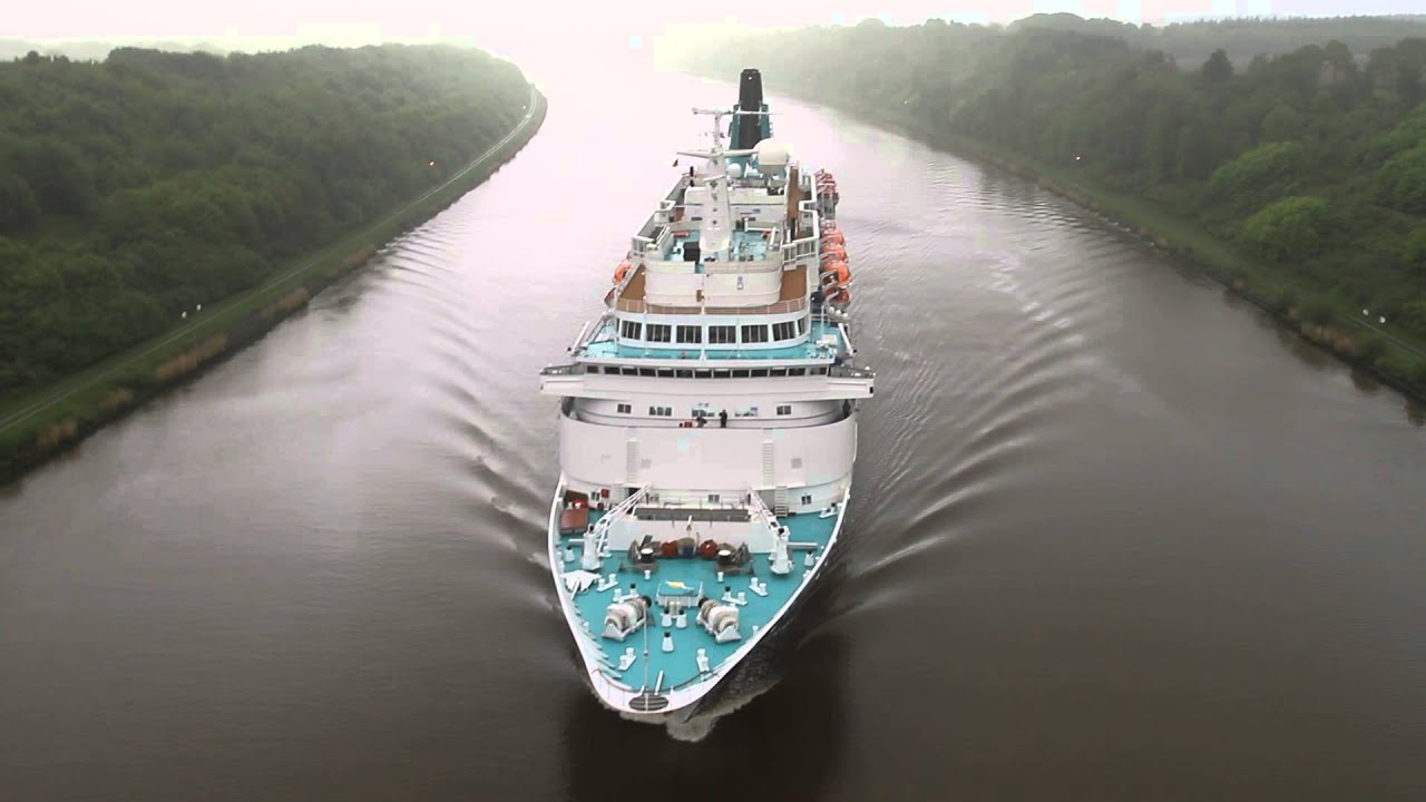 MS Albatros, 21 May 2013 in rainy weather, Kiel Canal,  with Typhon greeting