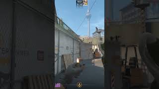 COMBO NADES For TAKE MID On OVERPASS In CS2 #cs2 #shorts