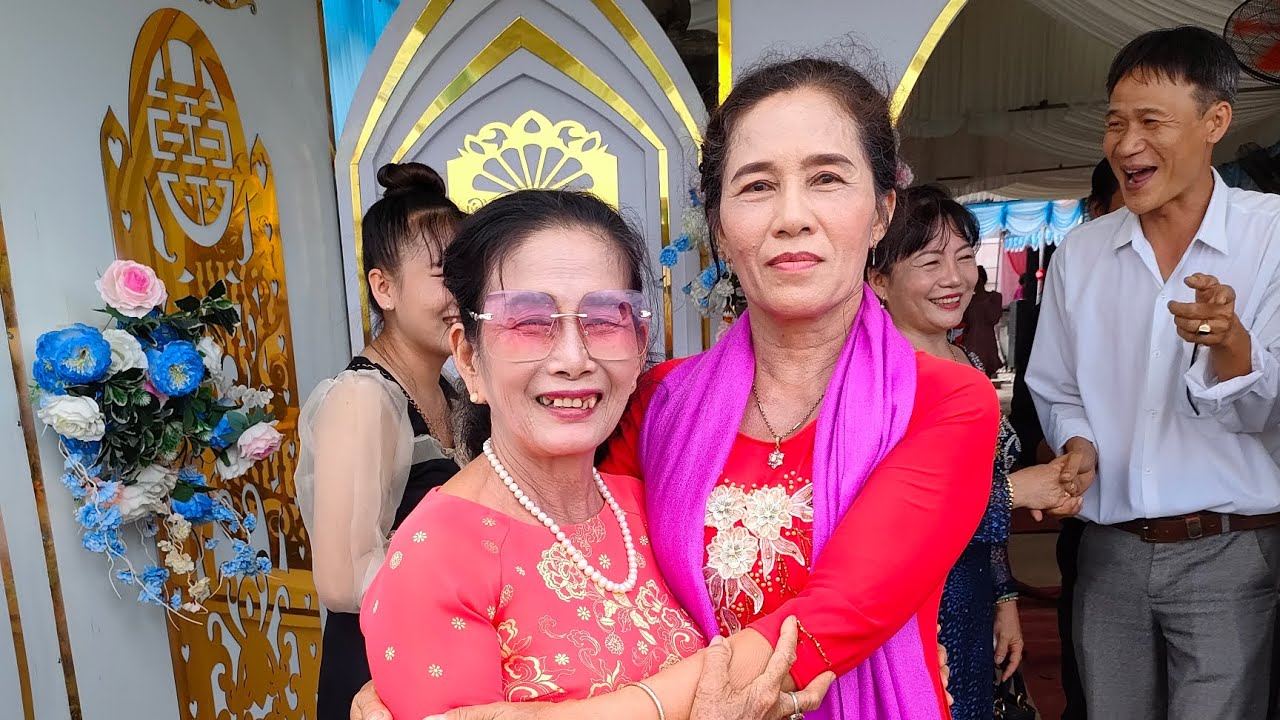 Đám cưới đầu xuân - Ngọc Hà