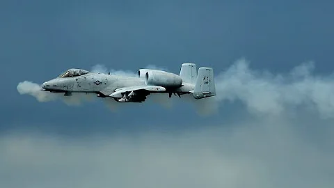 A-10 Warthog BRRRT sound compilation! AWESOME