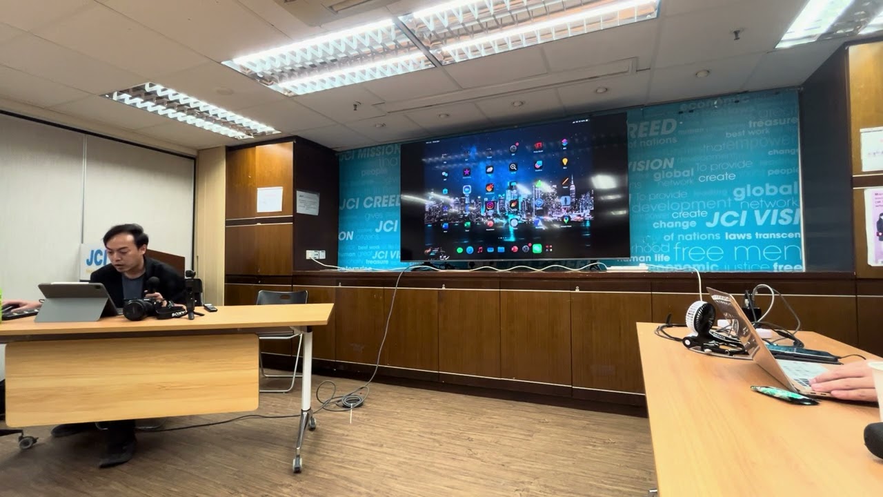 斜槓新商道[小紅書xAIx短片]創作營 II : PART 1 小紅書短片創作思維及拍攝後製升級營