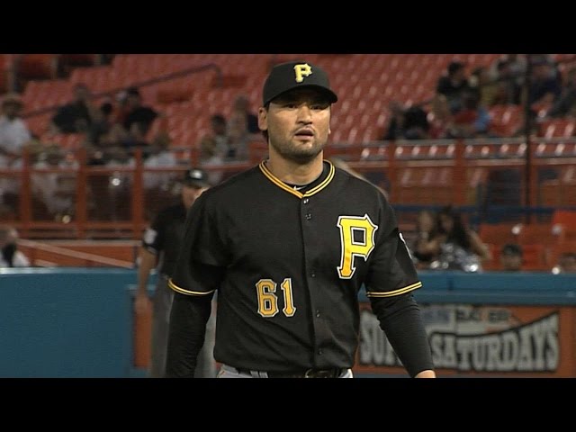 PIT@FLA: Park becomes winningest Asian-born pitcher - YouTube