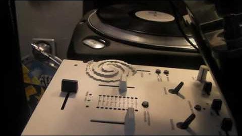 Qbert Skratch University Combo Battle Win.