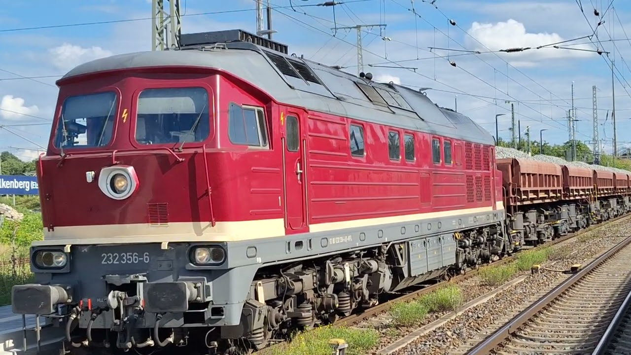 Am 29.07.2025 in Falkenberg ( Elster ) ist WFL 232 356 - 6 auf dem Weg nach Trebbin.