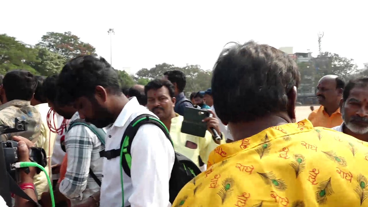 Sankranti Celebrations LIVE: State President participates in Kite Festival at NTR Stadium