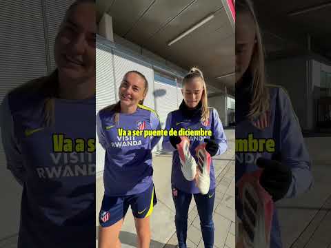 What date do you put your Christmas tree up? 🎄