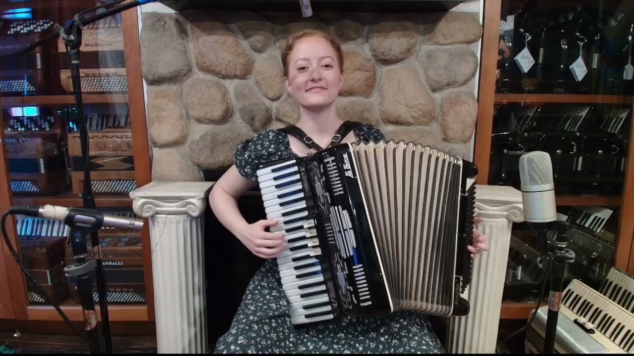 7656 - Black La Tosca Riviera Piano Accordion LMM 41 120 $799