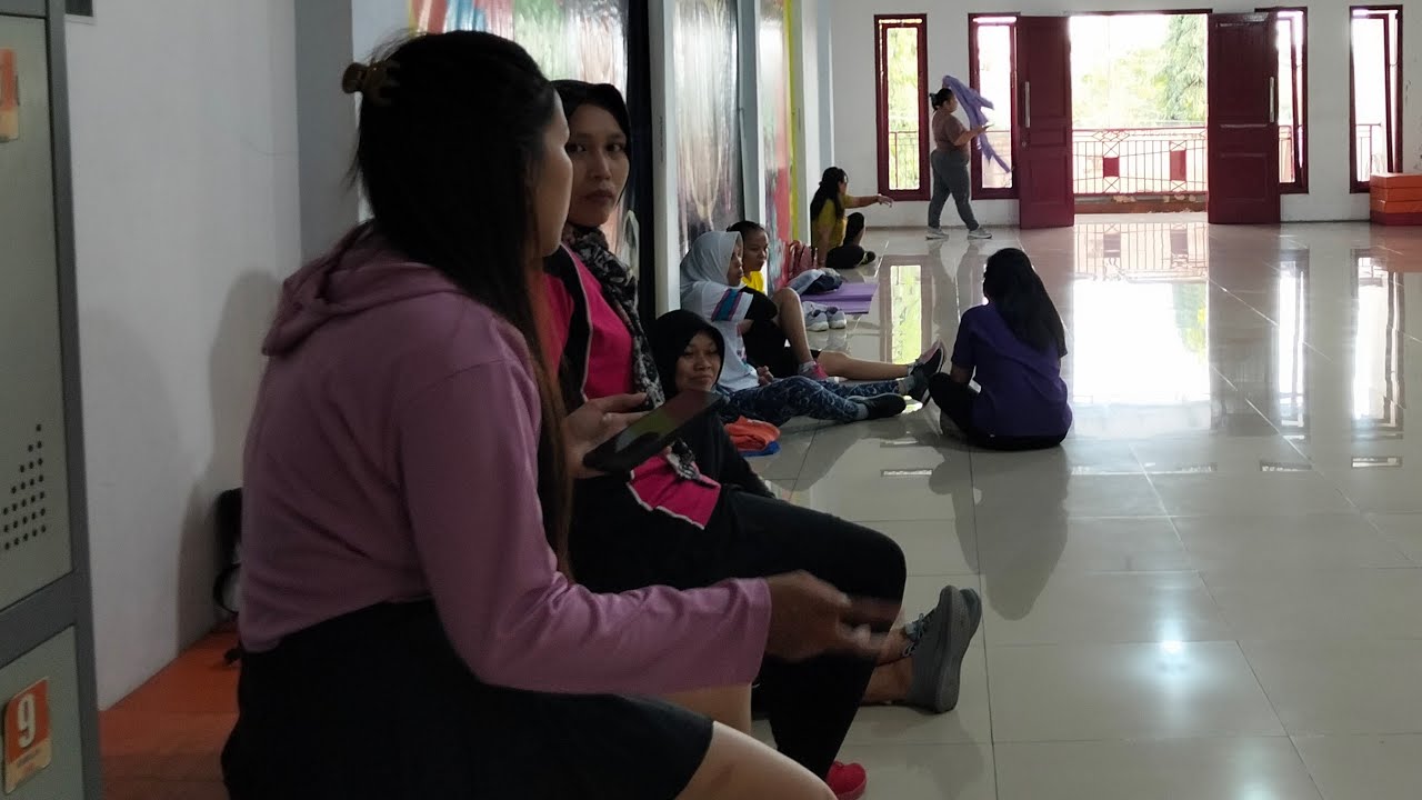 AEROBIK PEMULA, RABU SORE DI REBORN STUDIO