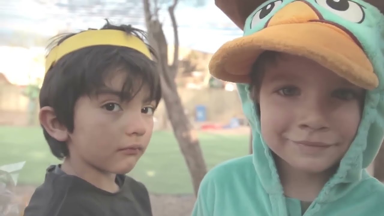 Niño salvaje - Terapia del canto ft Chamalú (Video Oficial)