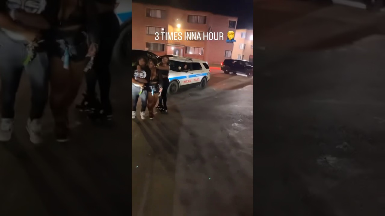 Chicago police in Oblock AKA parkway Gardens at 2 AM 