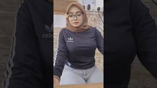 Putputsz Jarang X Payung