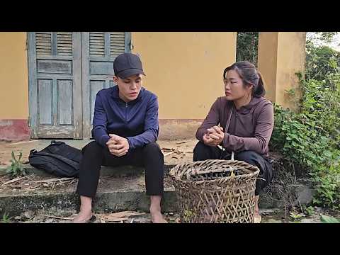 Hong persuaded Vinh when he didn't dare to go home because he felt guilty.