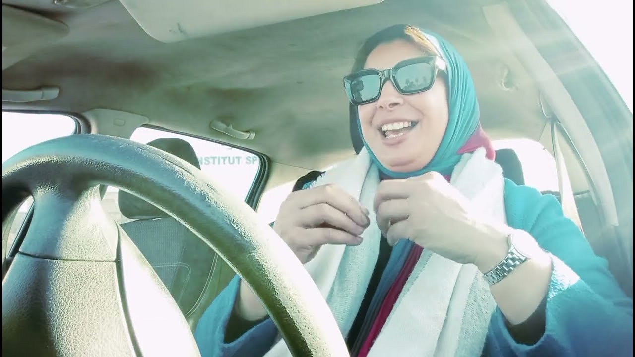 كنت مخطوبه واختو قالت ليه شفت ربي ما شافتها والسبب🤔لباسك سبب التقه بالنفس وقوتك 💪ردي البال