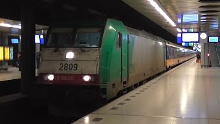 Nmbs 2809 Met Beneluxtrein Vertrekt Van Station Schiphol