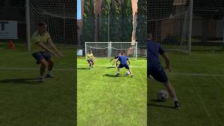 Darwin Nunez be like 🤣⚽️ #calcio #football #soccer #skillscrewhd