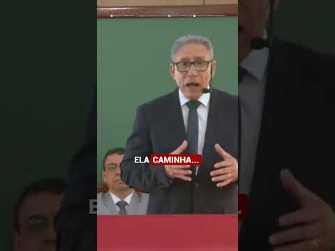 Os selos relatam a história da humanidade
